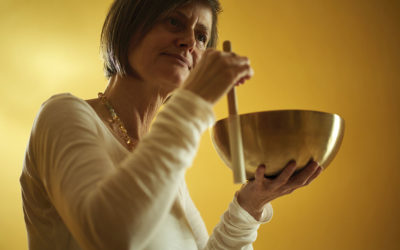 SCHNUPPERN FÜR BEGINNER! YIN YOGA & YOGA NIDRA & SOUND BATH FÜR INNERE RUHE & RESILIENZ